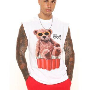 💥3/$15💥NWT - Fashion Nova Men Red Cup Teddy Muscle Tee, White - Size Medium